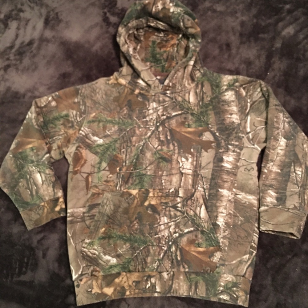 🚫SOLD 🛍4/$20 Camouflage hoodie